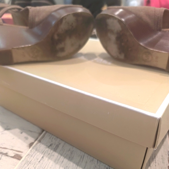 Michael Kors Blaze Wedge - Picture 4 of 4